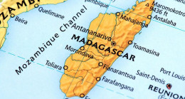 Madagaskar’da tekne alabora oldu: 22 ölü