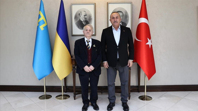 Dışişleri Bakanı Çavuşoğlu, Kırım Tatar Türklerinin lideri Kırımoğlu ile görüştü