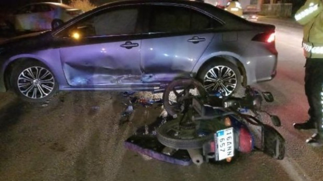 Bursa’da motosiklet ile araç çarpıştı: 1 ağır yaralı