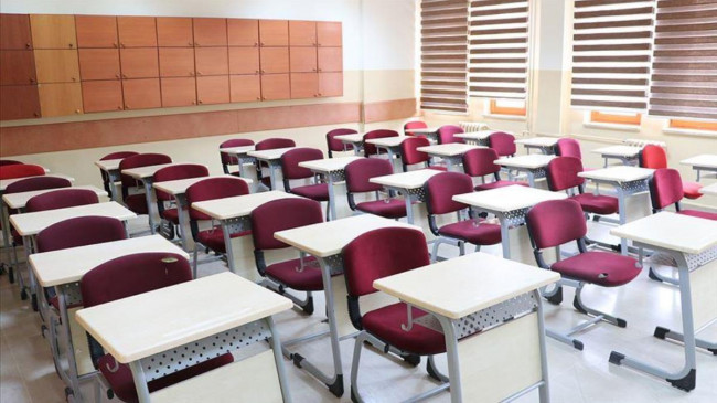 İstanbul’da okullar tatil mi? SON DAKİKA! İstanbul’da okullar kaç gün tatil? İstanbul okul tatil mi?