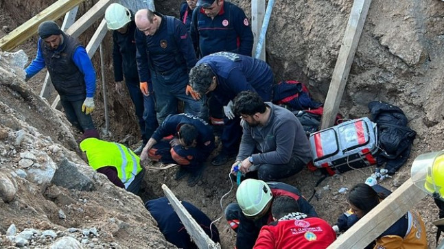 Malatya Havalimanı altyapı çalışması esnasında göçük: 2 işçi vefat etti