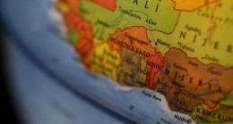 Benin Hakkında Bilgiler; Benin Bayrağı Anlamı, 2023 Nüfusu, Başkenti, Para Birimi Ve Saat Farkı