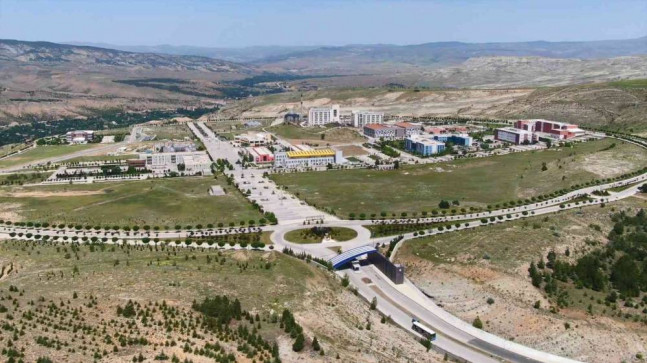 Çankırı Karatekin Üniversitesi personeline 27 bin TL’lik promosyon