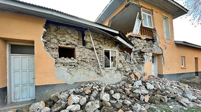 Osmaniye’deki 149 yıllık tarihi hükümet konağı depremde zarar gördü