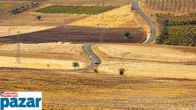 Tarla var, çiftçi yok; çiftçi var, traktör yok
