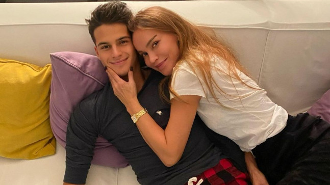 Ebru Şallı oğlu Beren Tan’ın doğum gününü kutladı – Son Dakika Magazin Haberleri