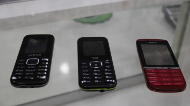 Depremler, eski tip tuşlu telefonlara ilgiyi artırdı