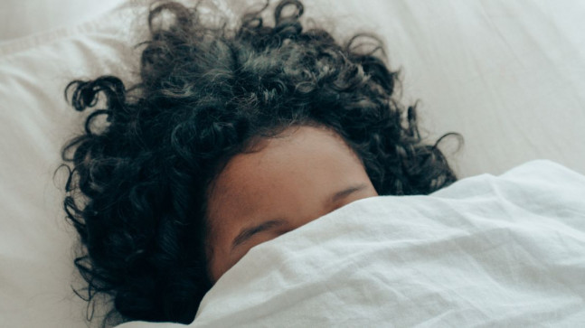 Rüyada Balyoz Görmek Ne Anlama Gelir? Rüyada Balyozla Duvar Kırmanın Anlamı Nedir?