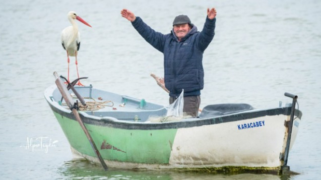 Bursa’da Yaren Leylek ile Adem Amca 12. yılda da bir araya geldi