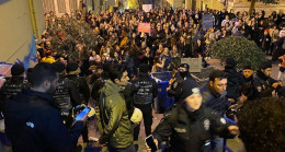 Gösteri temel bir haktır, kadınlardan bu kadar korkmayın