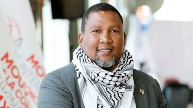 Mandela’nın torunu deprem bölgesindeki vatandaşlara destek