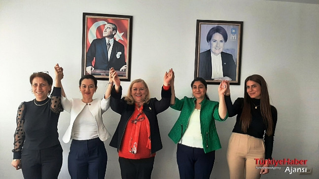 Mersin’de 6’lı Masa Kadın Politikaları Toplantısı Yapıldı – Siyaset