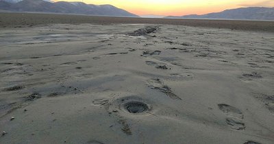 Yeni deprem tehlikesi var mı? Sıvılaşma tespit edildi! Metrelerce oluşan yarıkları uzmanlar inceledi...