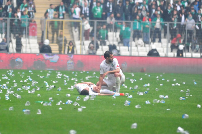 Bursa'da olaylı Amedspor maçı sonrası 9 kişi gözaltına alındı #4