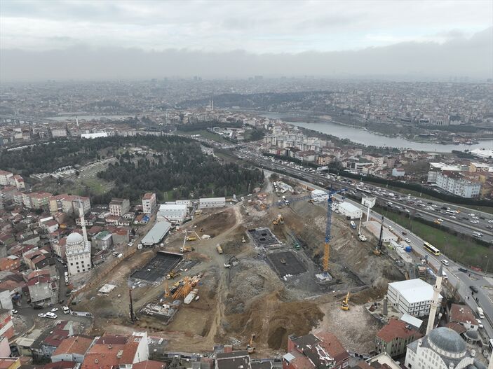 Murat Kurum, İstanbul’daki kentsel dönüşüm çalışmaları hakkında bilgilendirdi