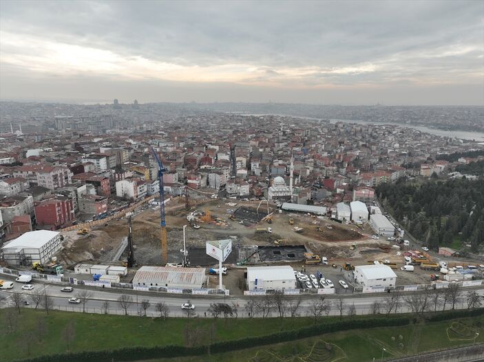 Murat Kurum, İstanbul’daki kentsel dönüşüm çalışmaları hakkında bilgilendirdi